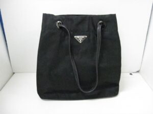 PRADA プラダ ナイロンバッグ_買取り