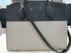 LV トリヨン シティスティーマー M54314 (2)_買取り