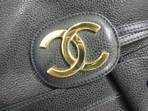 CHANEL シャネル キャビアスキン ボストンバッグ (2)_買取り