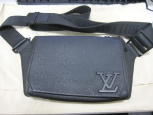 LV アエログラム バムバッグ_買取り