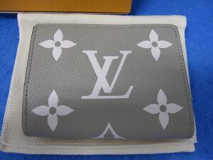 LV モノグラムアンプラント ポルトフォイユクレア (2)_買取り