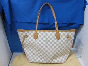 LV ダミエアズール ネヴァーフル