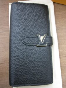 LV ヴェルティカルウォレット 長財布 (2)_買取り